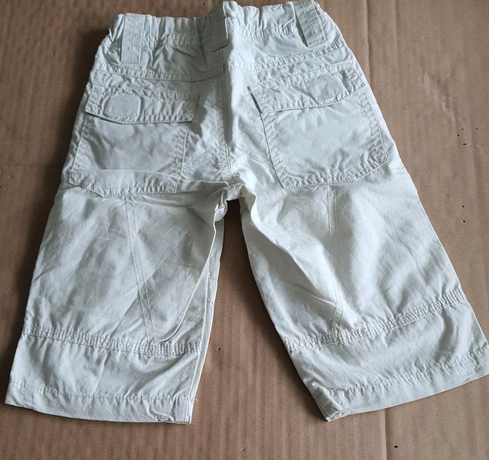 Shorts Jungen Gr. 98 in Berlin