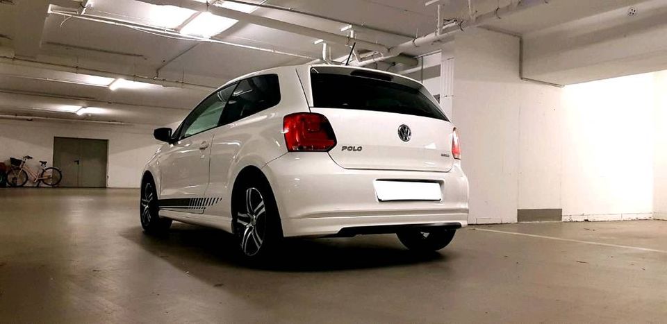 VW POLO 6R1 BLUEMOTION TDI WEISS 114 € STEUER EURO 5 TÜV NEU 2024 in Gievenbeck