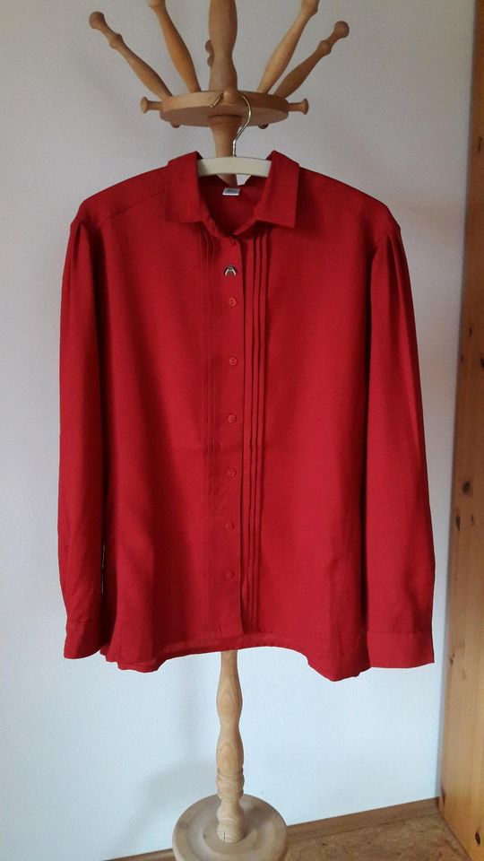 Damenbluse Gr. 44, rot, delmod, Schurwolle/Polyester in Villingendorf