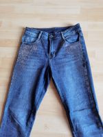 Damen Jeans,  7/8, mit Glitzer. Gr36 Bayern - Traunreut Vorschau