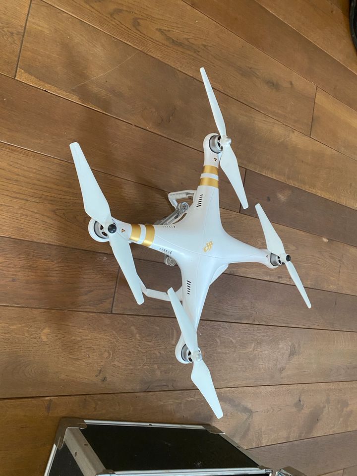 Drohne DJI Phantom 3 gebraucht in Heiden