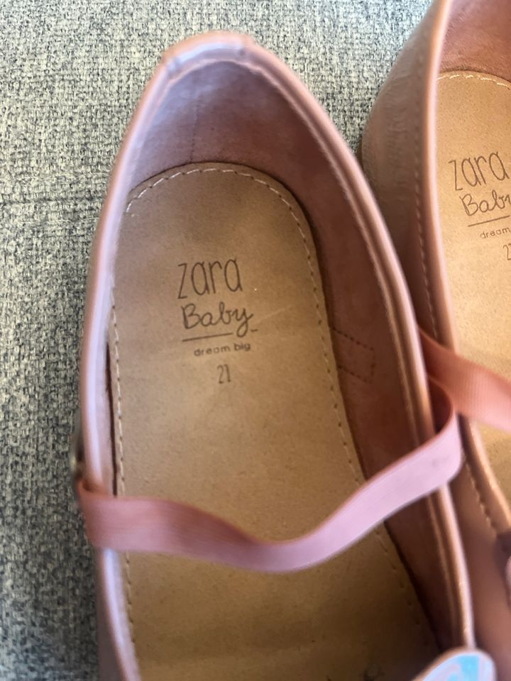 Rosa Baby Ballerina Schuhe Größe 21 in Stockach