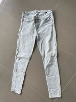 7 for all mankind Jeans hellgrau Gr. 29 Hessen - Mörfelden-Walldorf Vorschau