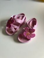 Sandalen rosa mit Blume Gr. 24 Köln - Weidenpesch Vorschau