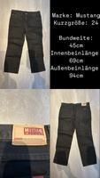 Herren Jeans von Mustang in Kurzgröße 24 in Schwarz Hessen - Langen (Hessen) Vorschau