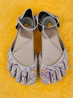 Vibram Barfuß Sandalen Größe 38 Bayern - Donauwörth Vorschau