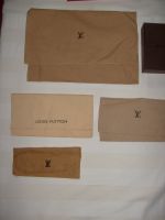 Louis Vuitton 4 Stoffbeutel und 1 Box Nordrhein-Westfalen - Frechen Vorschau