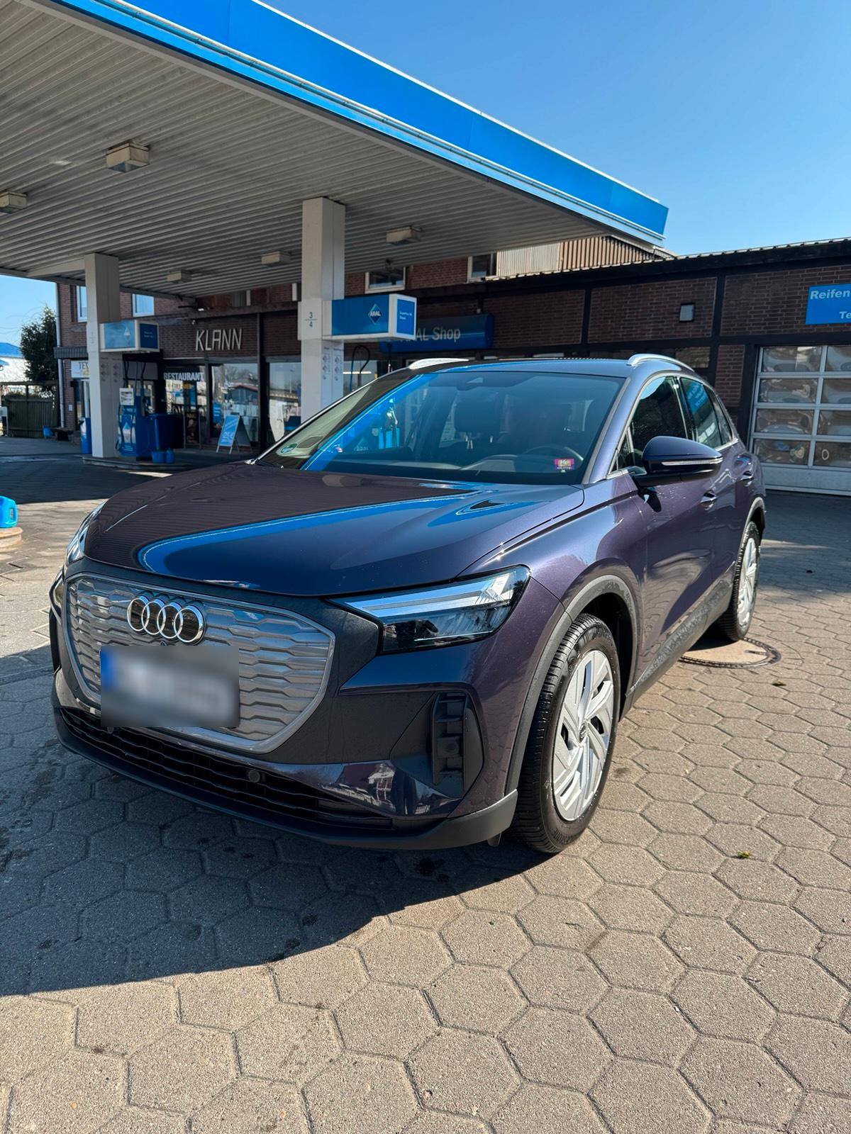 Abbildung des Autos ❗️ Audi Q4 e-tron in Lil…