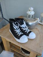 High Sneaker ähnlich Chucks Hessen - Wöllstadt Vorschau