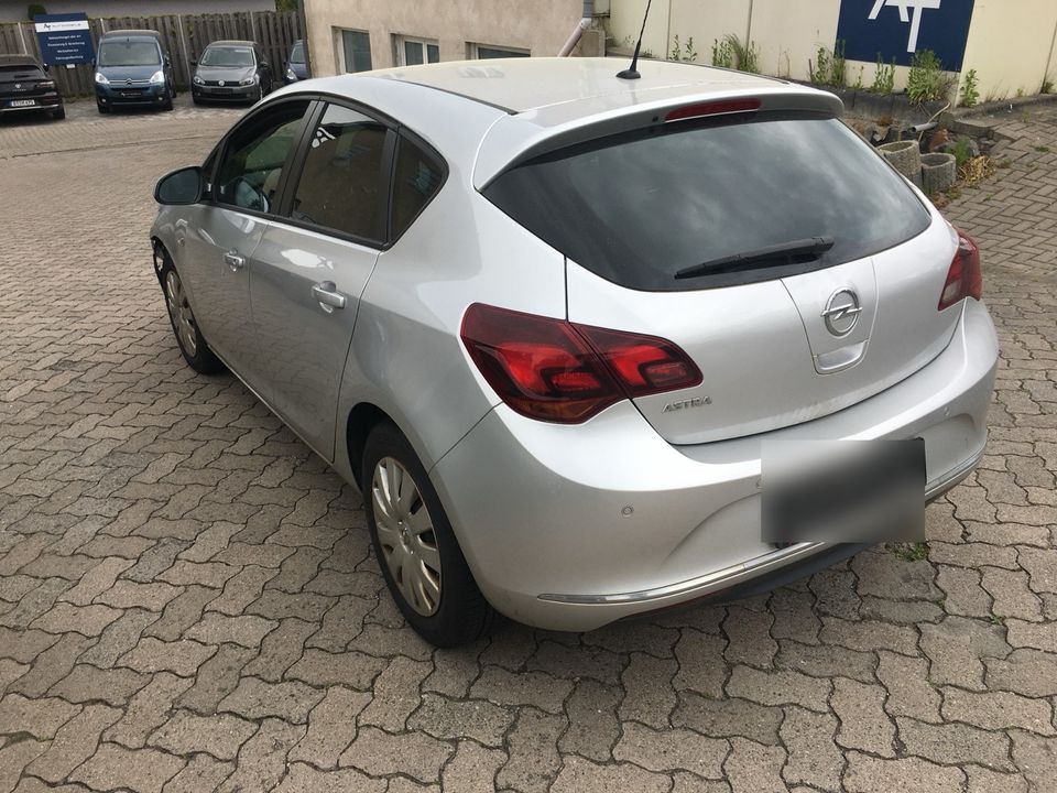 Opel Astra in Weidenberg