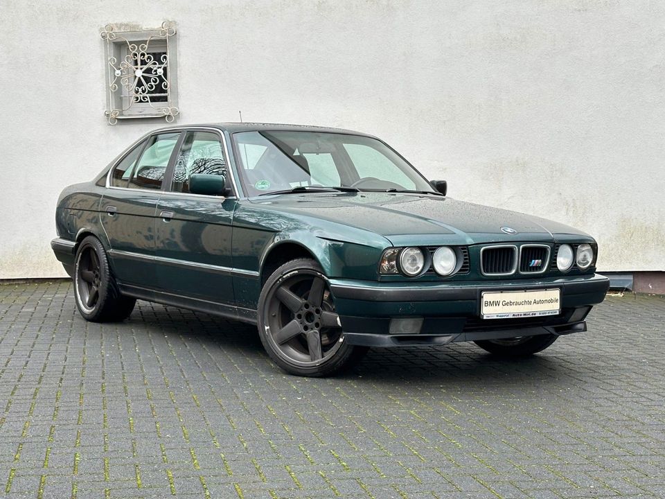 BMW 540i V8 Klima-GSD-3.Hand-GARAGENFUND- in Wuppertal