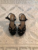 Damen Schuhe Sandalen Größe 39 preis 7€ Nordrhein-Westfalen - Bad Oeynhausen Vorschau