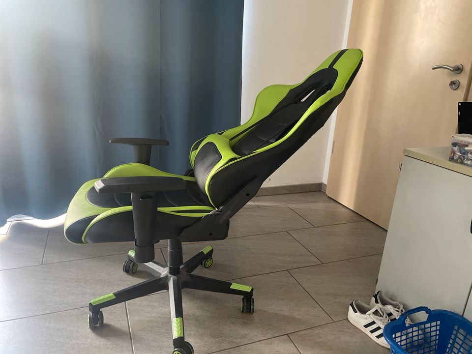 Gaming Bürostuhl in Lemgo