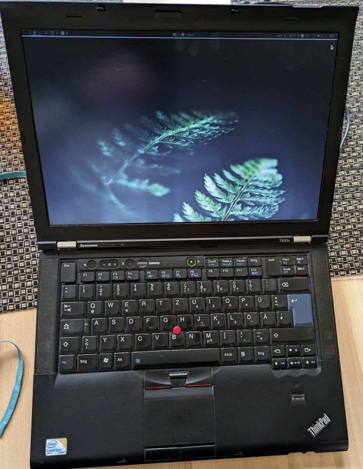 Lenovo Notebook Laptop Thinkpad T400s in Berlin