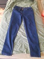 Damenjeans Gr. 42 Hessen - Linden Vorschau