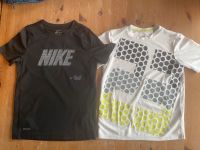 Sportshirts,Trikot, T-Shirt, Größe 134/140 Niedersachsen - Neuenhaus Vorschau