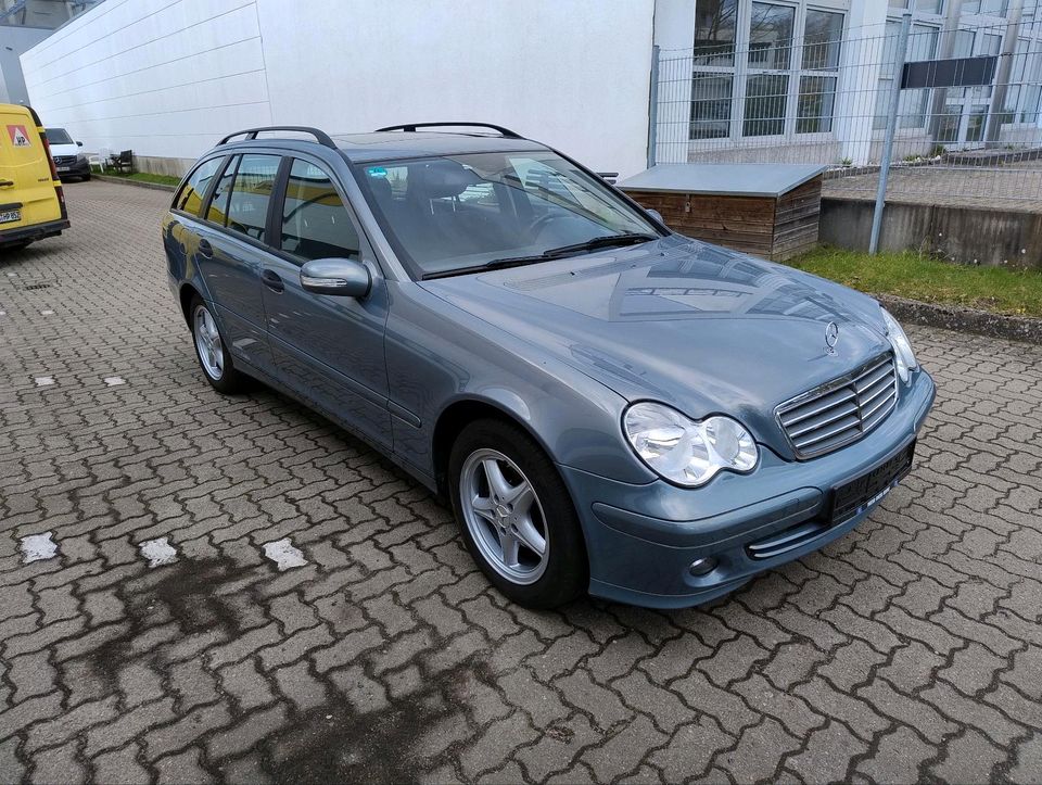 Mercedes-Benz C-Klasse Kombi C180 Kompressor 03/2007 165358km in Hamburg