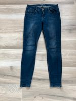 Only Jeans skinny Gr. 30/34 Nordrhein-Westfalen - Voerde (Niederrhein) Vorschau
