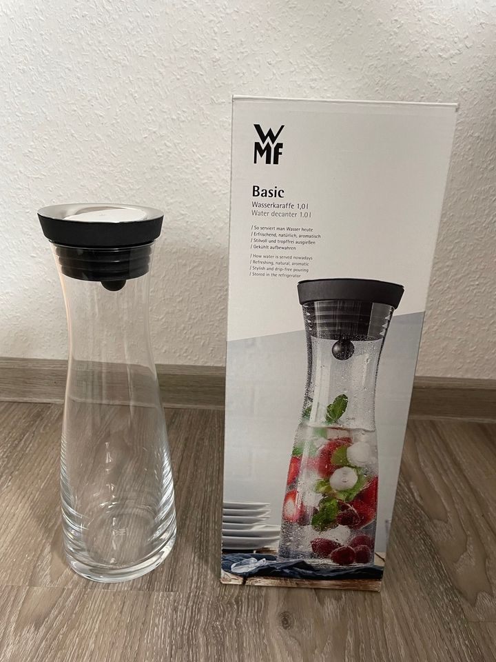 Unbenutzt - WMF Basic Wasserkaraffe Glas 1L in Lübeck