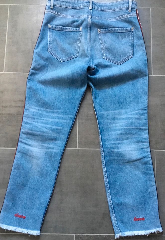Jeans 7/8 v Hallhuber Gr.36 in Wustrow (Wendland)