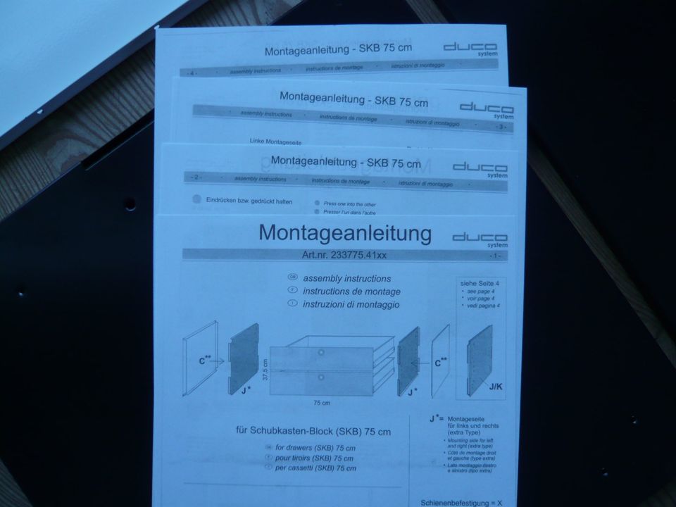 Viasit System4 weiß Montage- Mittelseiten Füllung usw. 12 Stück in Holzkirchen