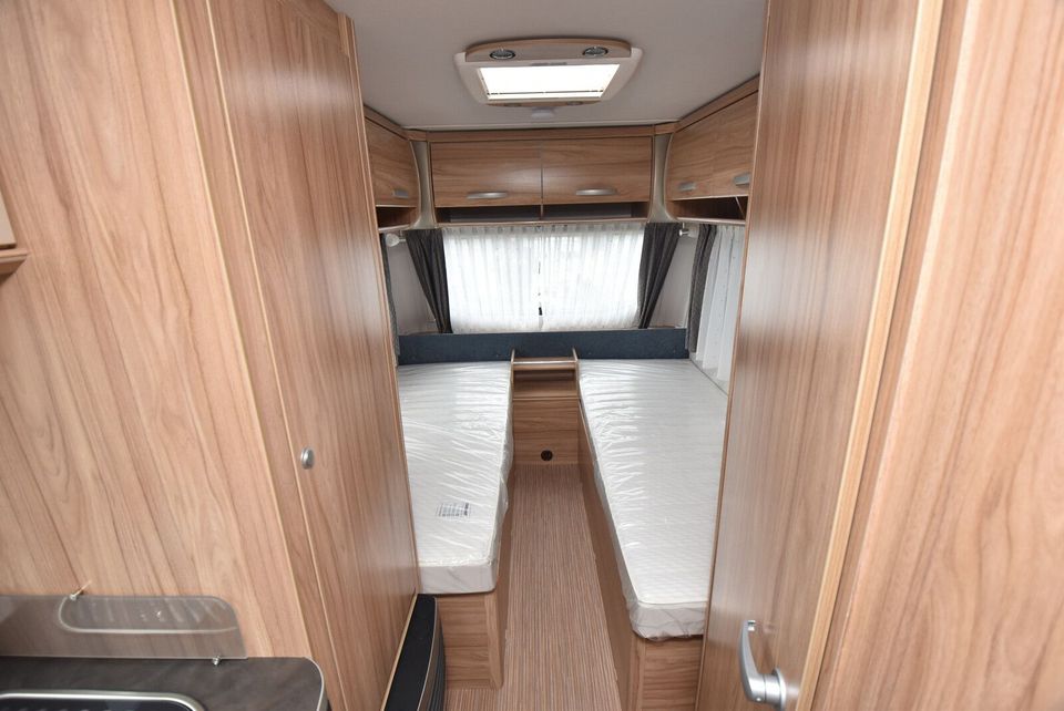 HYMER / ERIBA / HYMERCAR Eriba Nova Light 470 *Elegance-Paket*1500 Kg* in Mannheim