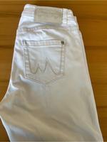 Marc Cain Hose Jeans   Five Pocket Gr 1 wenig getragen Nordrhein-Westfalen - Petershagen Vorschau