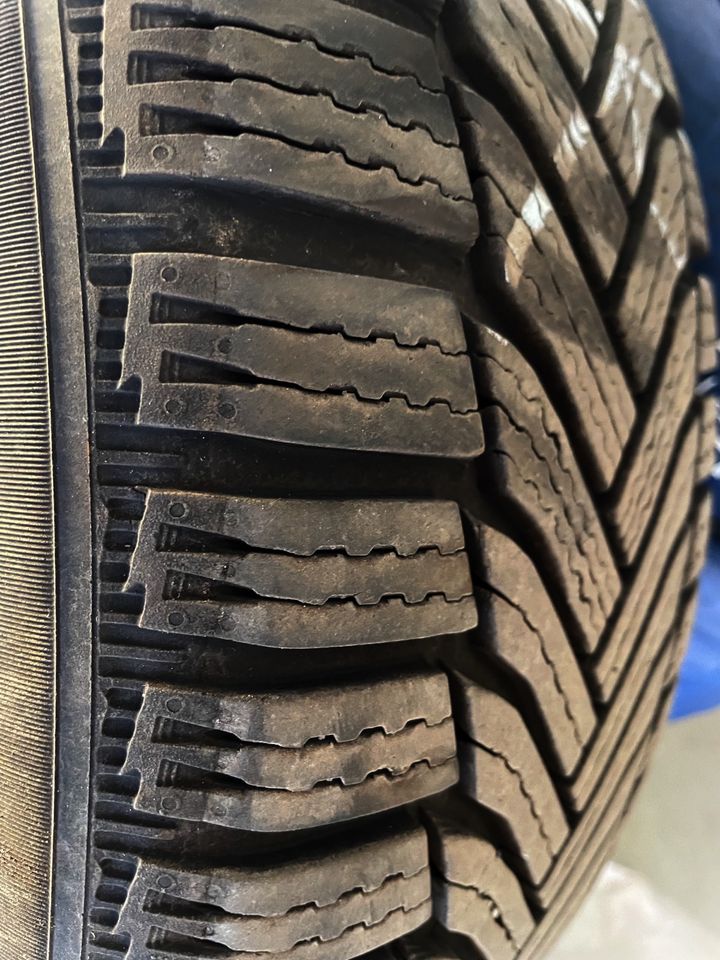 Michelin Alpin 6 215/65 R16 98H DOT 3621 NEUWERTIG Winterreifen in Kleinmachnow