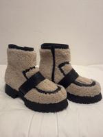 Stiefel Zara Boots Gr. 38 NEUWERTIG Rheinland-Pfalz - Andernach Vorschau
