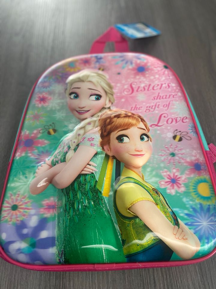 Rucksack Elsa und Anna Frozen in Wetzlar