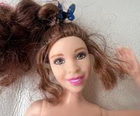 Curvy Barbie 2016 mit Kleid und Schuhen Nordrhein-Westfalen - Bedburg Vorschau