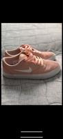 Nike SB Sneaker rose Gr. 39 Hessen - Löhnberg Vorschau