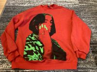 Billie Eilish Pullover Gr. XS rot H&M Leipzig - Leipzig, Zentrum-Ost Vorschau