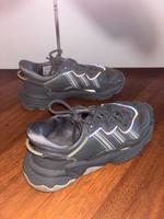 Adidas ozweego Schuhe Nordrhein-Westfalen - Velbert Vorschau