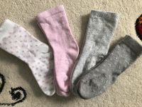 4 Paar Topomini Socken Gr.86/92 Nordrhein-Westfalen - Halver Vorschau