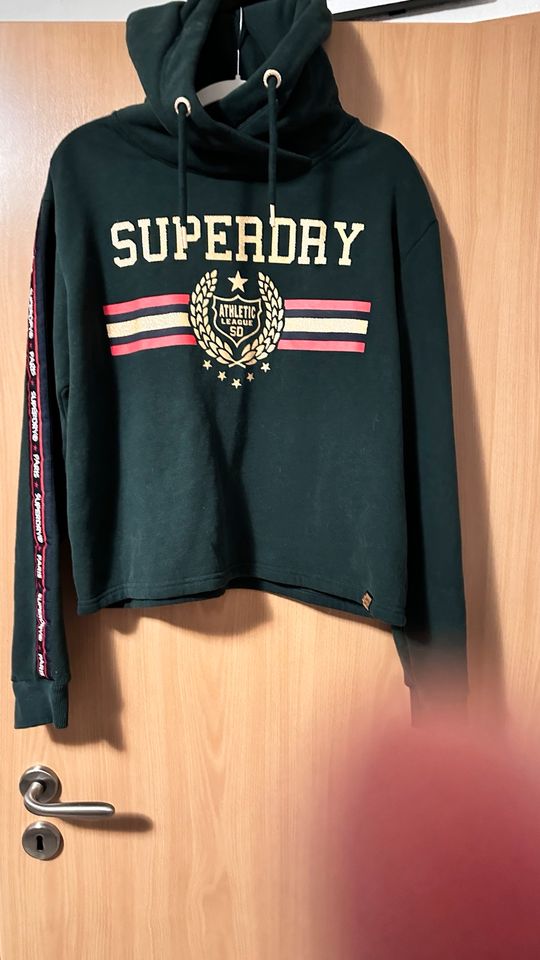 Superdry Hoodie grün Gold Logo in Bergisch Gladbach