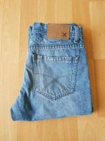 Jeans Größe 146 Hose eleven BASIC (kleiner unauffälliger Fleck) Niedersachsen - Oldenburg Vorschau