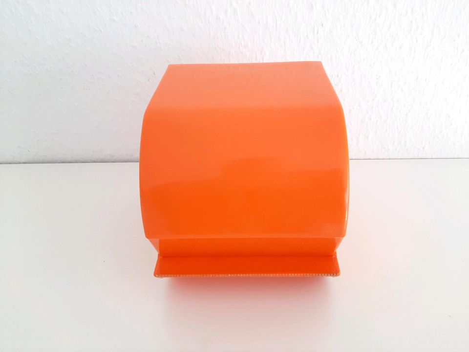 DDR Toiletten - Papierspender + Hakenleiste (Kultfarbe Orange) in Großenhain