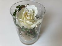 Deko Rose im Glas mit Grün und Perlen • Geschenk • Hochzeitstag • Niedersachsen - Rastede Vorschau