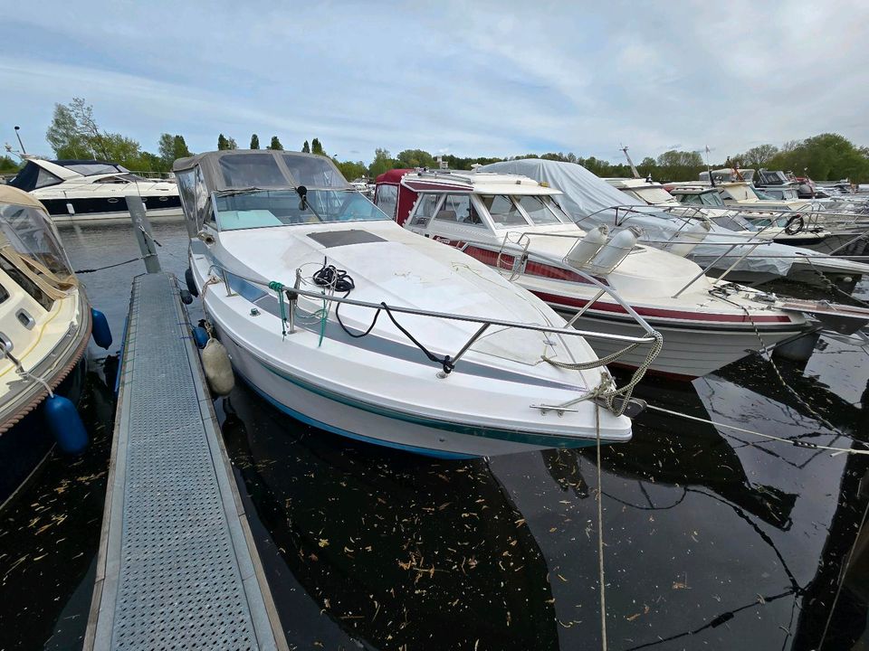 CHRIS CRAFT KAJÜTBOOT 25  fuß MOTORBOOT SPORTBOOT tausch in Hennigsdorf