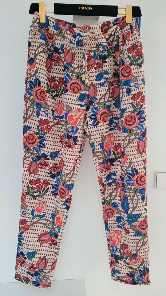 Rich & Royal Hose ❤️ Frühjahr Sommer Gr.42 Blumen Schlupfhose in Kaiserslautern