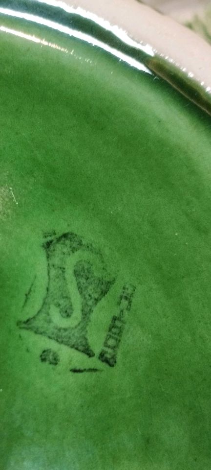 Rarität Huhn Dose mit Deckel grün in Lünen