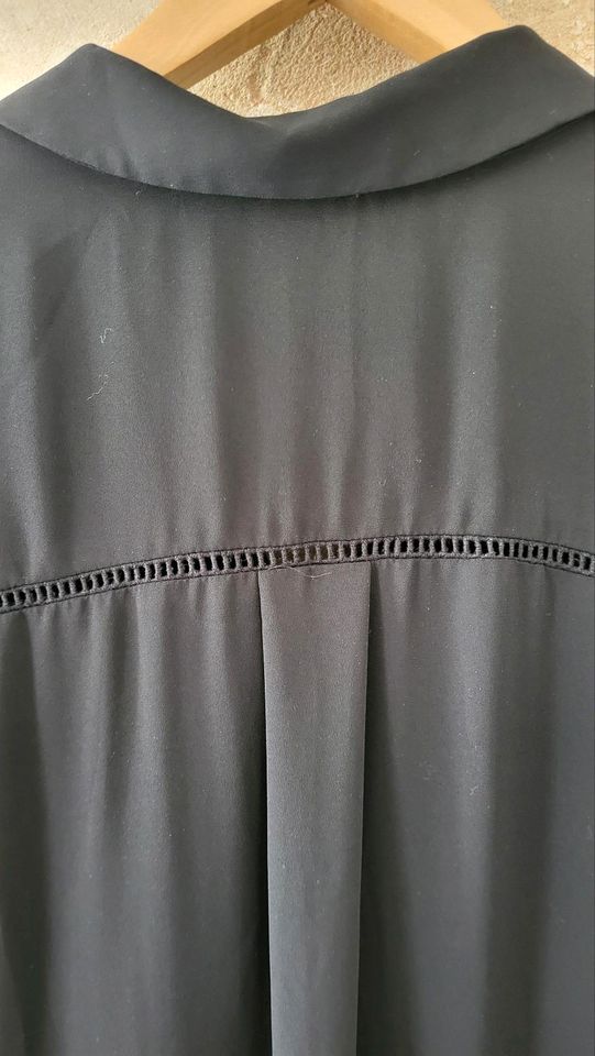 Schwarze, transparente Long-Bluse, Gr. 42 in Berlin