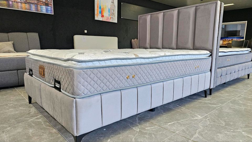 Boxspringbett 140x200 Bettkasten Matratze Direkt Erhältlich Neu!! in Oberhausen