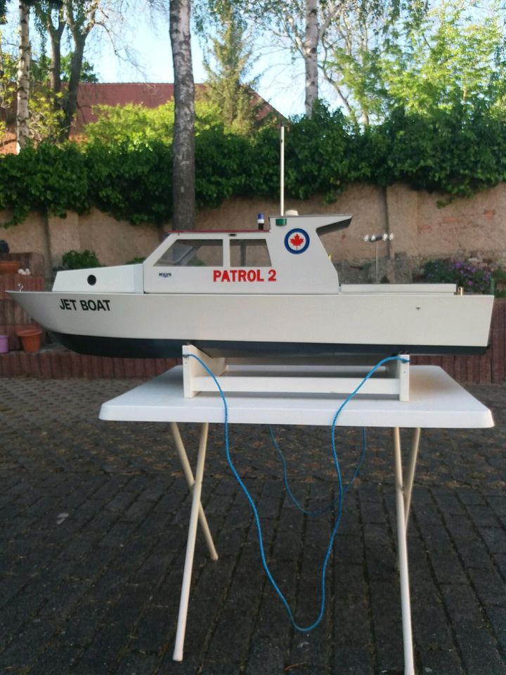 RC-Boot (Patrouillenboot) in Seegebiet Mansfelder Land