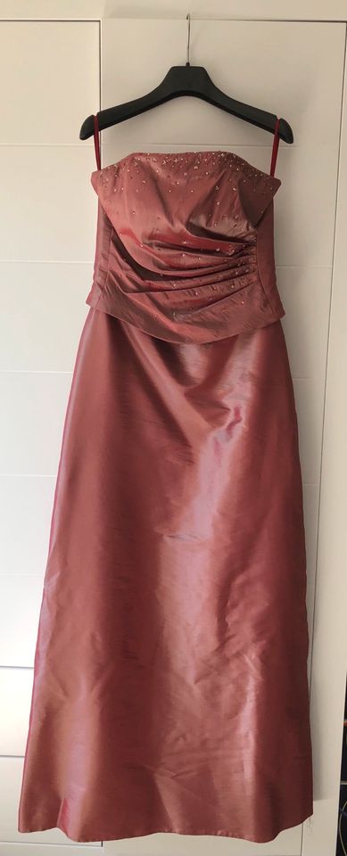 Abi-/Ballkleid von Valerie in Bad Segeberg