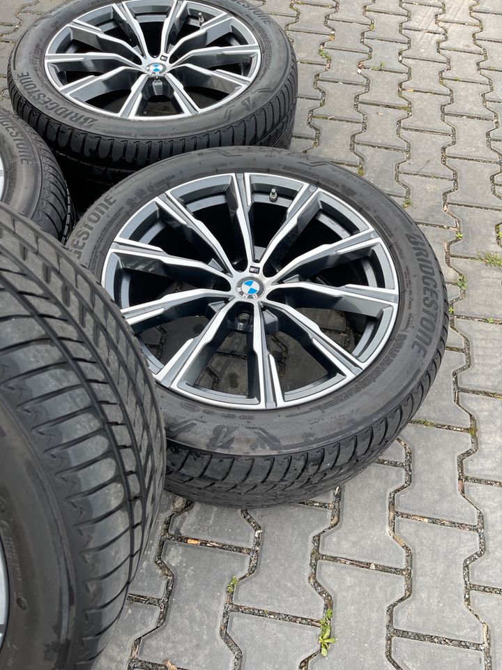 ☀️ ☀️ ☀️ 6,3mm Reifen Bridgestone RFT Runflat BMW M740 20 Zoll X5 G05 X6 G06 LCI RDCi Felgen Facelift Sommer Sommerräder Sommerkompletträder in Bottrop