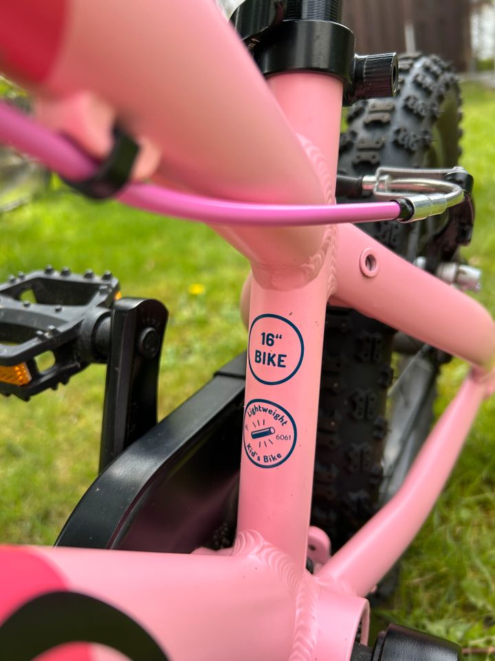Ollo Fahrrad 16 Zoll Pink in Hamburg