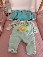 Süßes Set Babykleidung Gemüse . Latzhose, Shirt, Jacke - 6 Monate Rheinland-Pfalz - Essenheim Vorschau