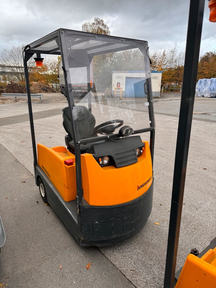 Schlepper Jungheinrich EZS 570 7000kg in Wuppertal